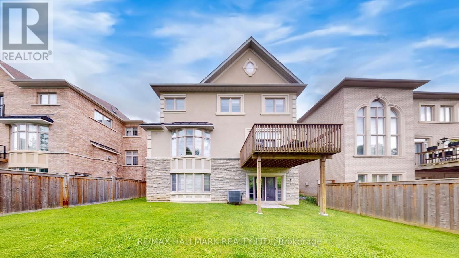 126 SIR STEVENS DRIVE Image 36