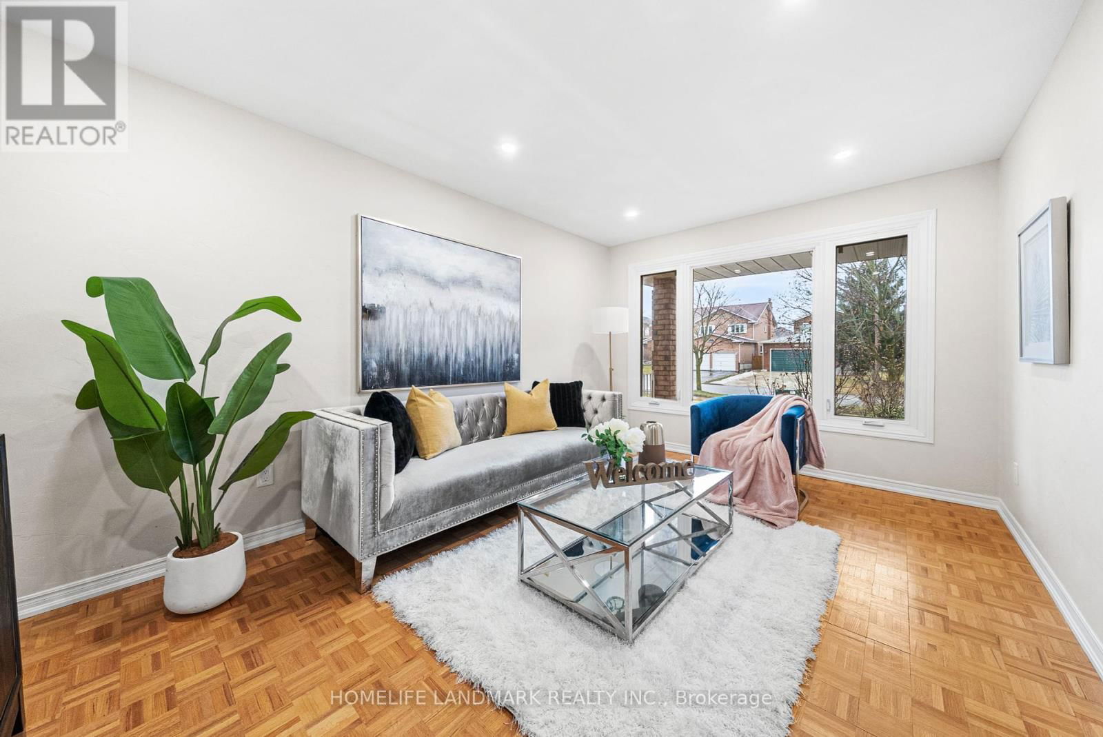 165 VALLEYWAY CRESCENT Image 3