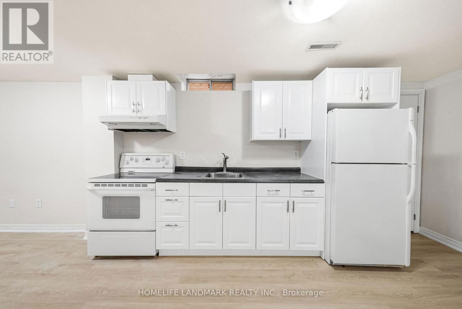 165 VALLEYWAY CRESCENT Image 33