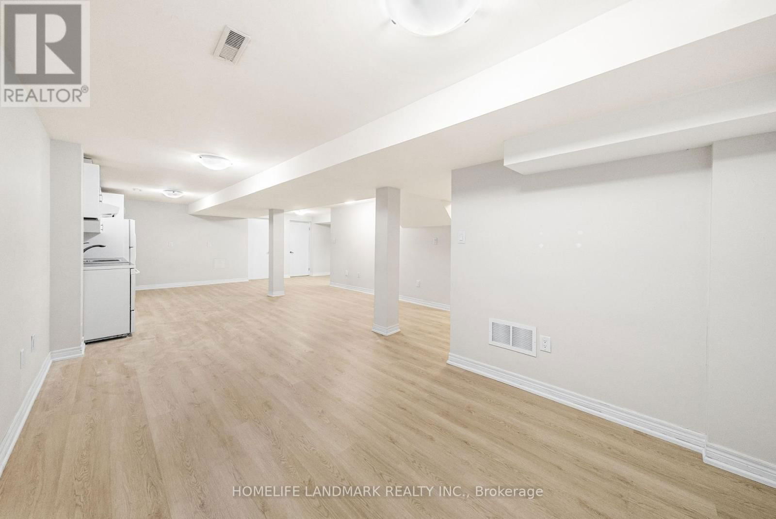 165 VALLEYWAY CRESCENT Image 36