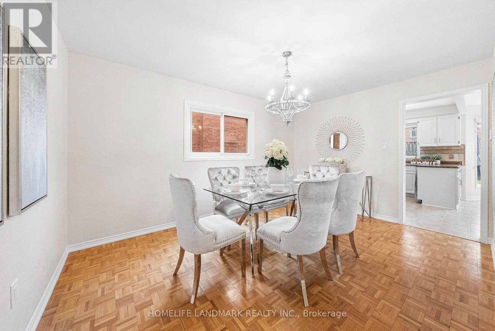 165 VALLEYWAY CRESCENT Image 6