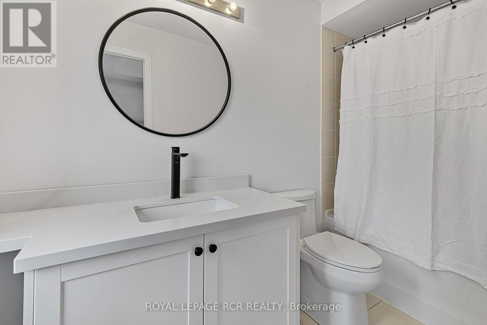 37 MARKVIEW ROAD Image 16