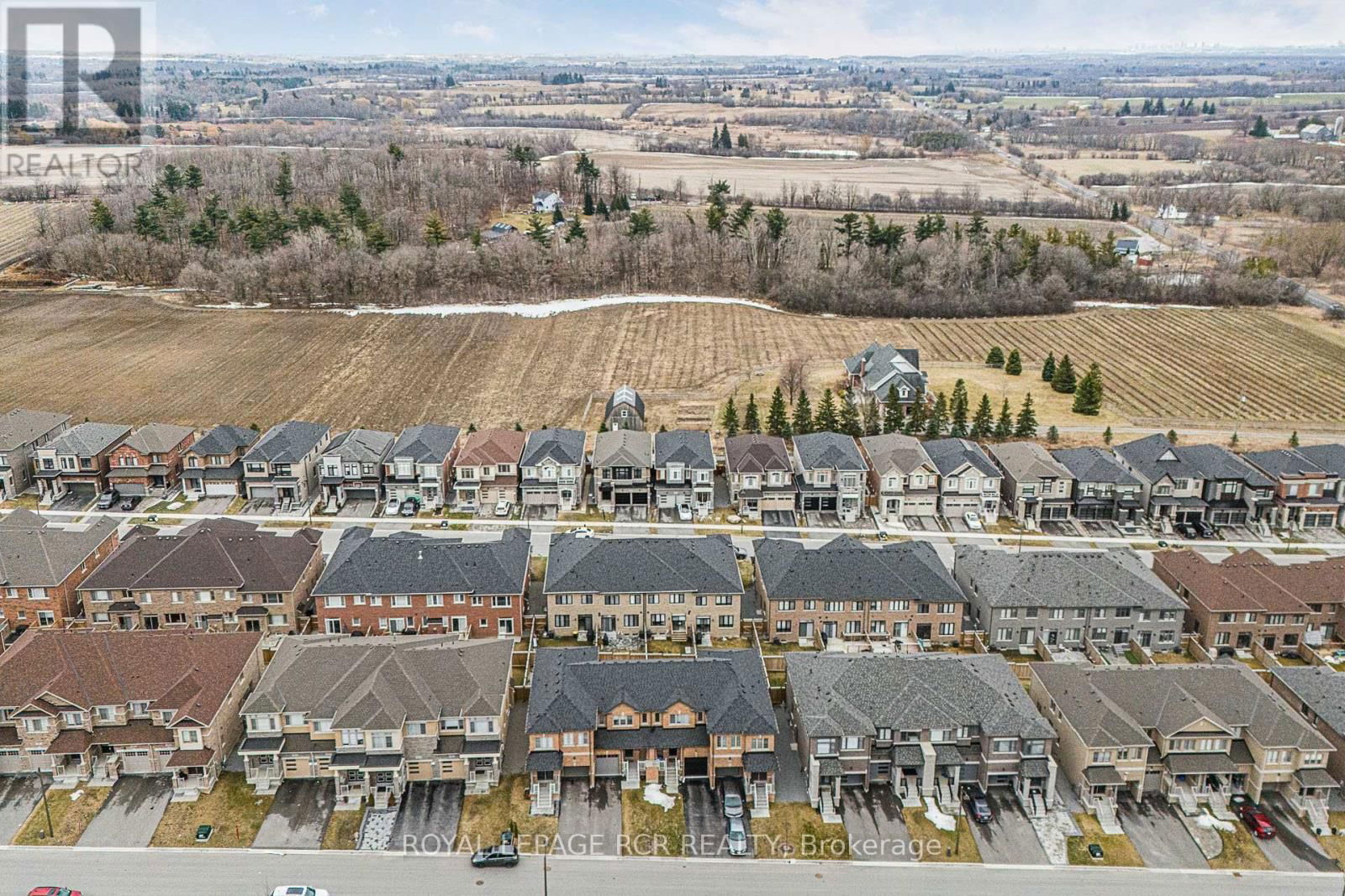 37 MARKVIEW ROAD Image 28