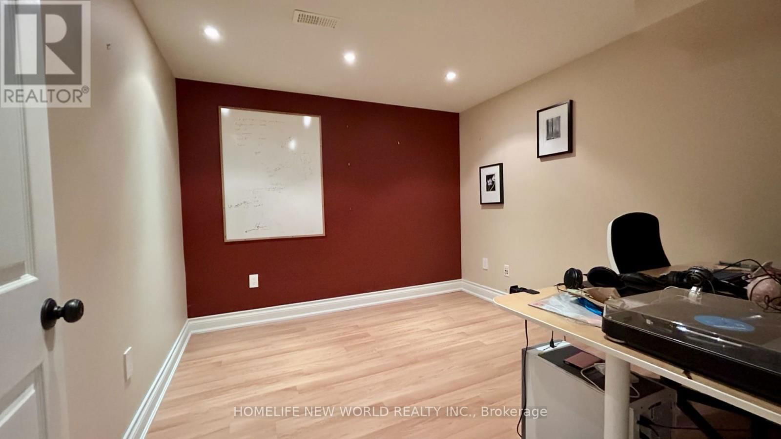43 LUNAU LANE Image 40
