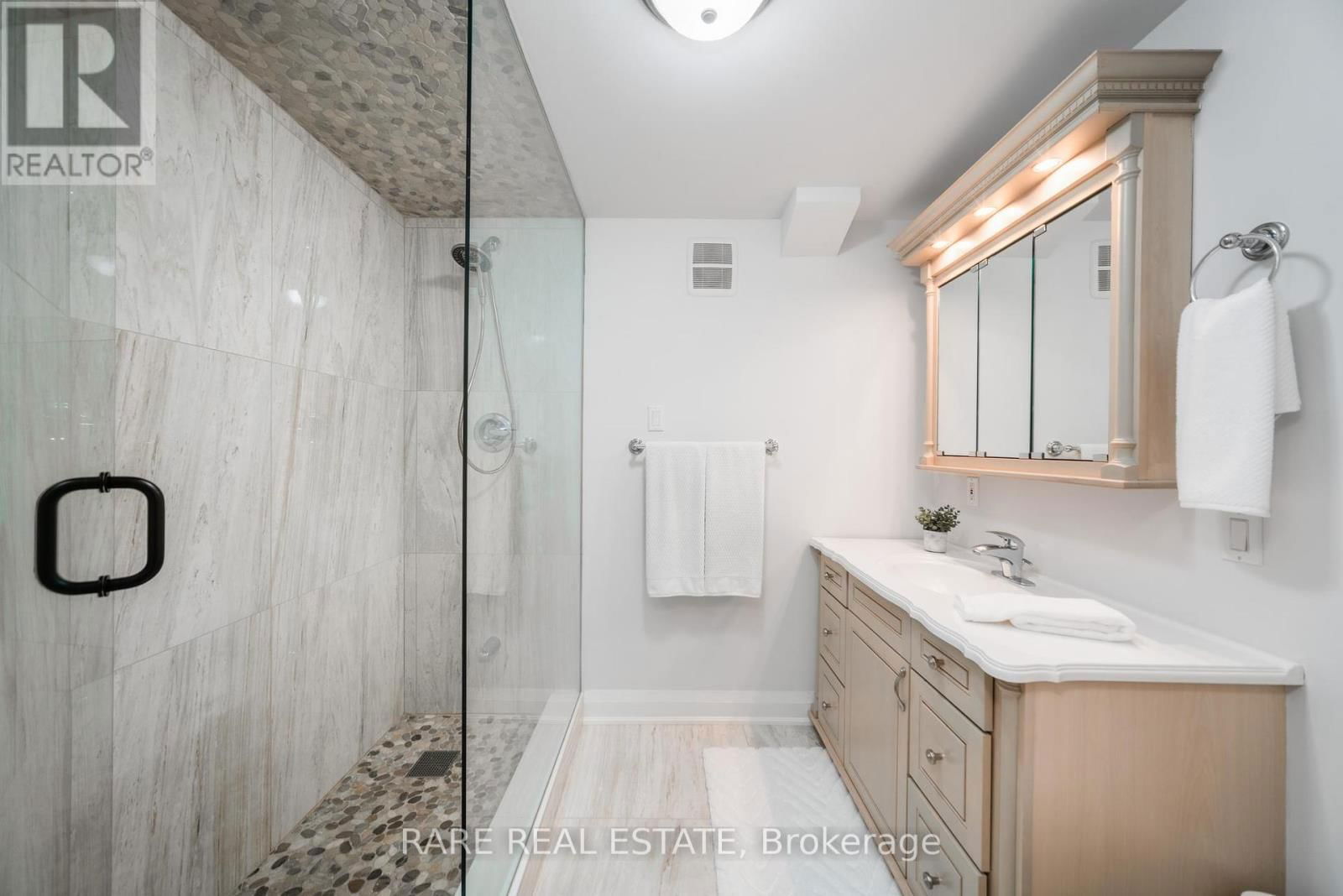 30 DELIA PLACE WEST Image 39