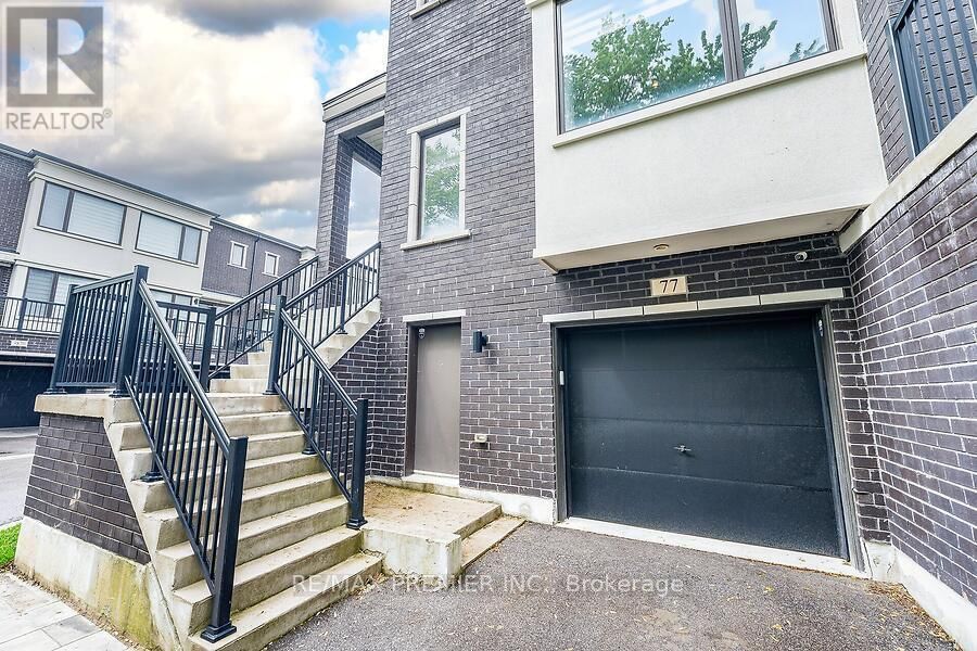 77 SYDNEY CIRCLE Image 3
