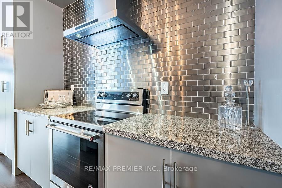 77 SYDNEY CIRCLE Image 39