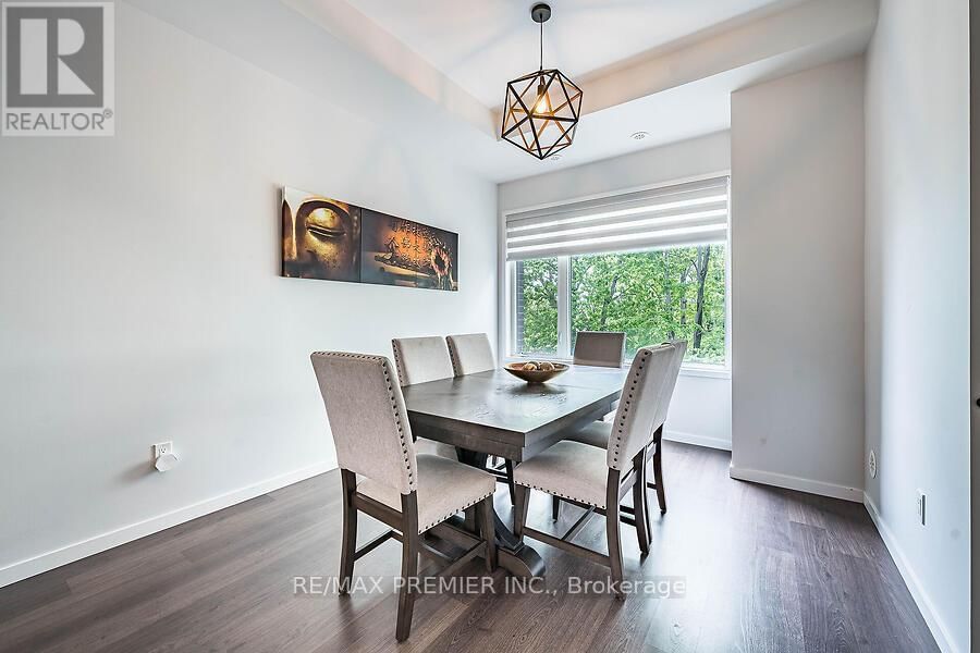 77 SYDNEY CIRCLE Image 7