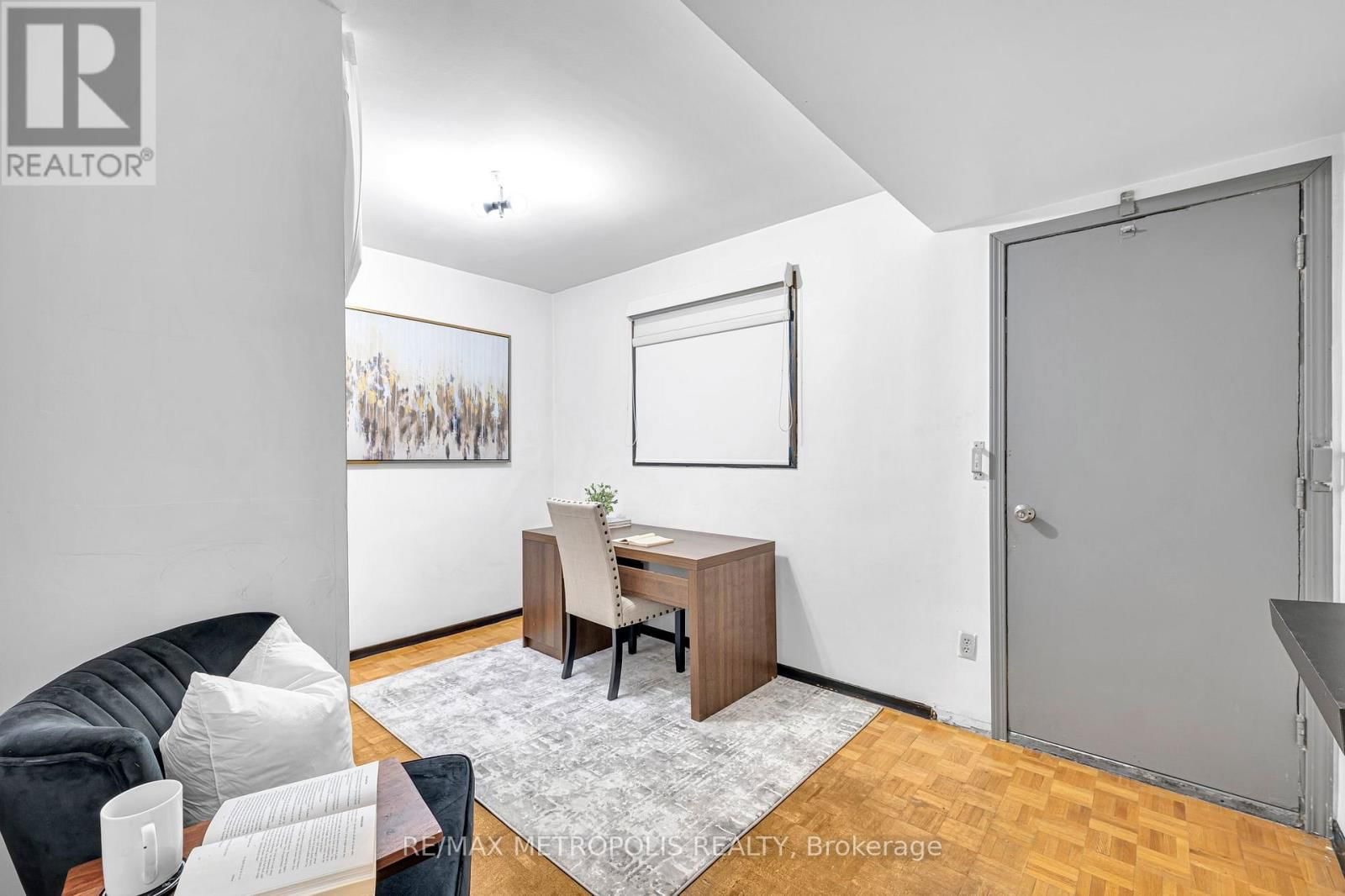119 ALBANY DRIVE Image 18