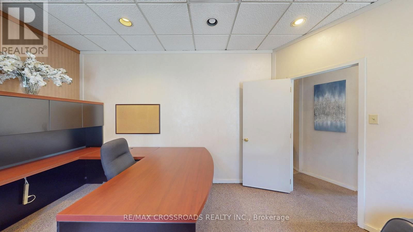 30 - 151 ESNA PARK DRIVE Image 10