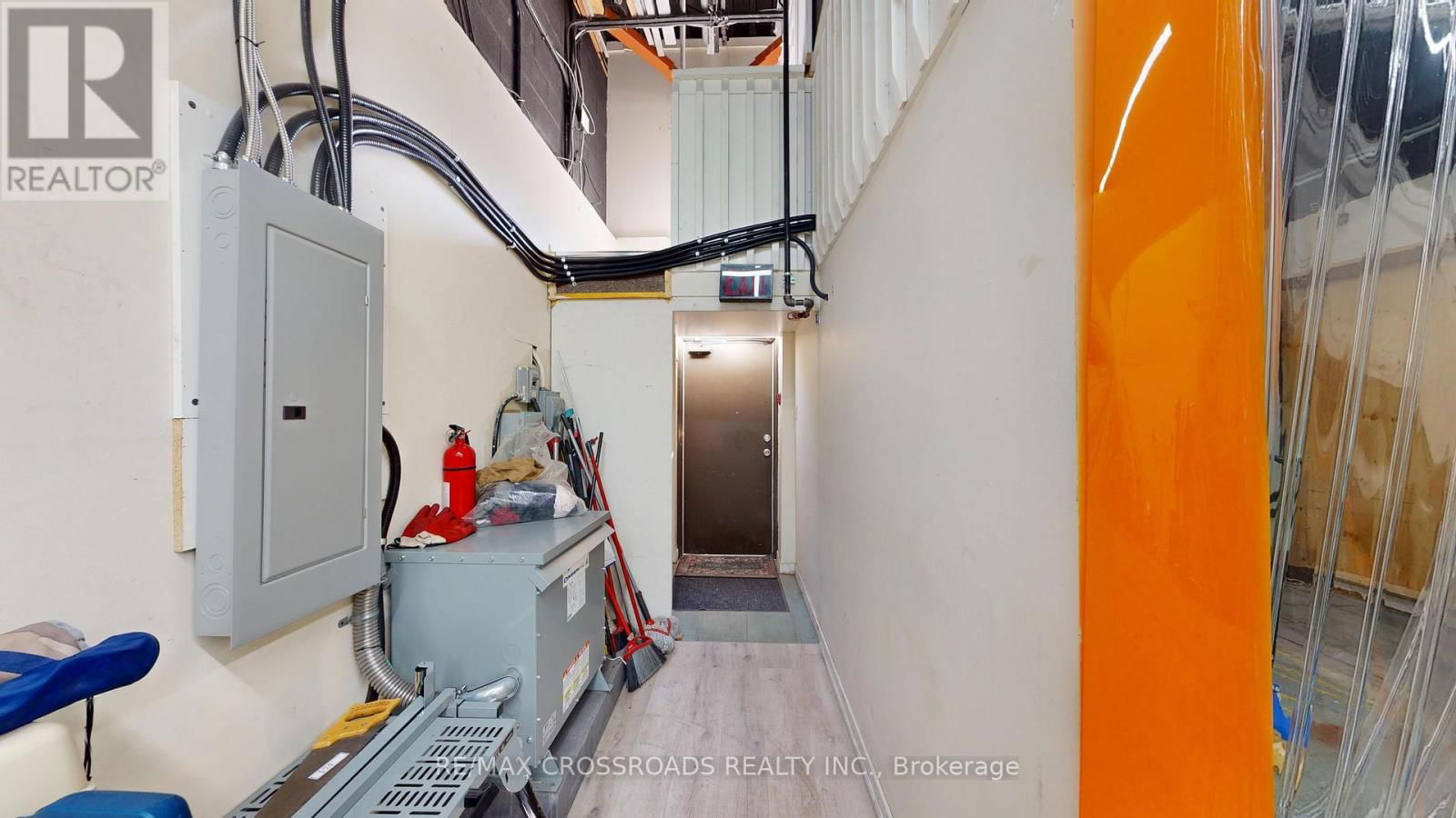 30 - 151 ESNA PARK DRIVE Image 27