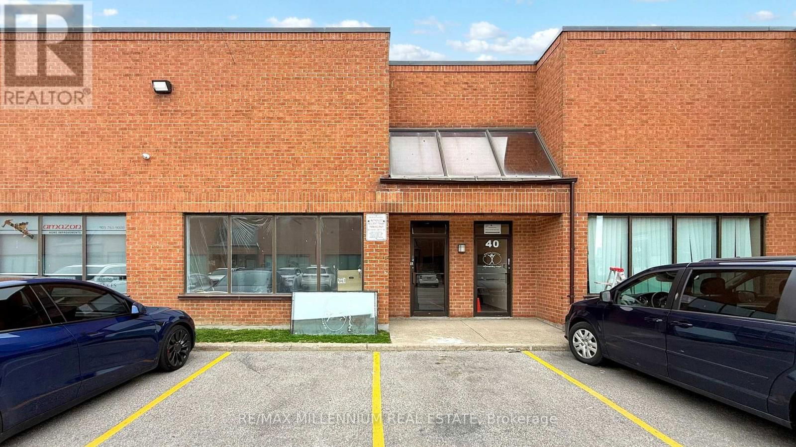 39 - 600 BOWES ROAD Image 1