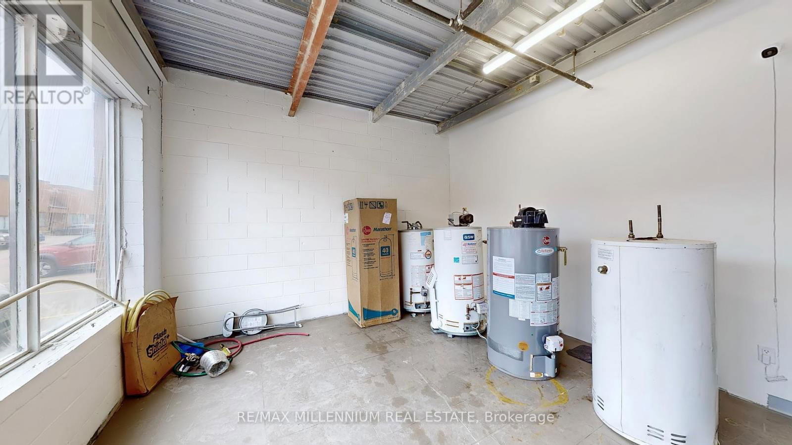 39 - 600 BOWES ROAD Image 24