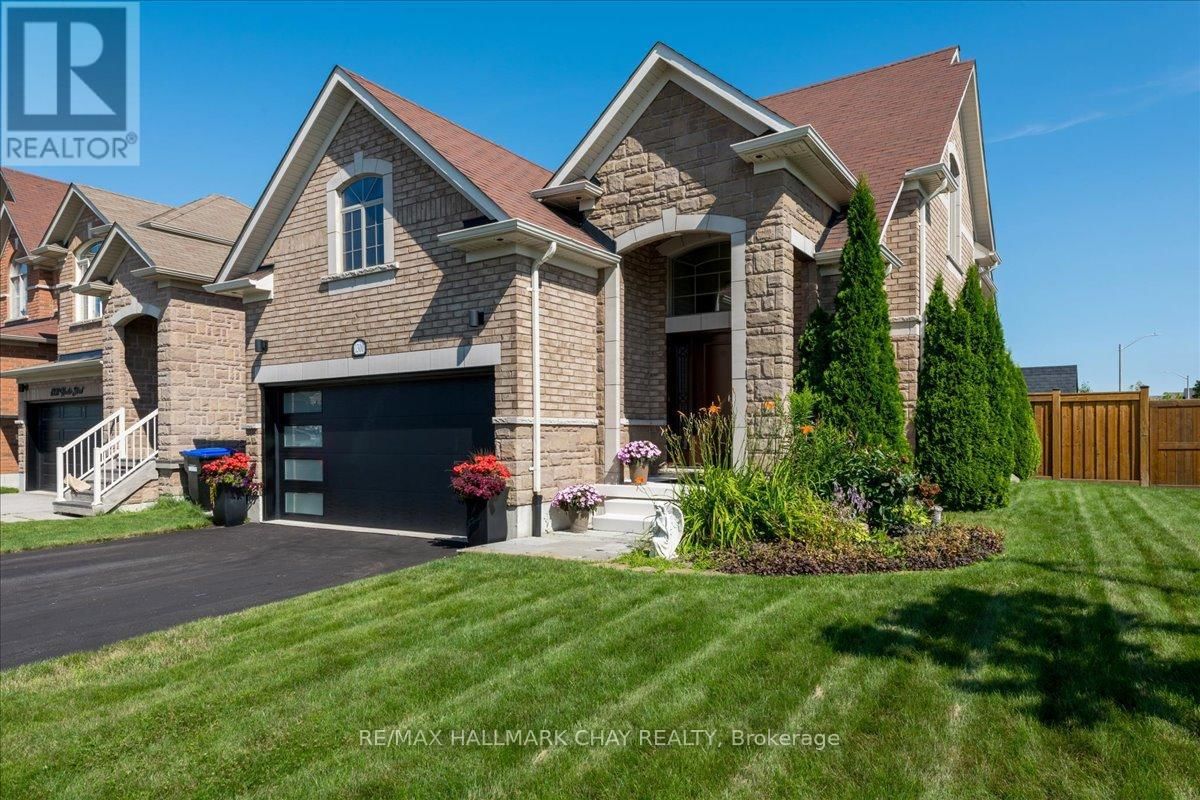 1300 HUNTER STREET Image 28