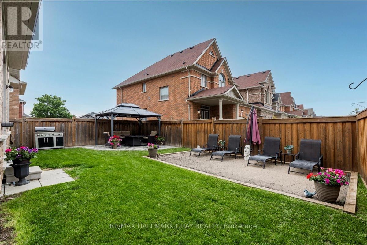 1300 HUNTER STREET Image 30
