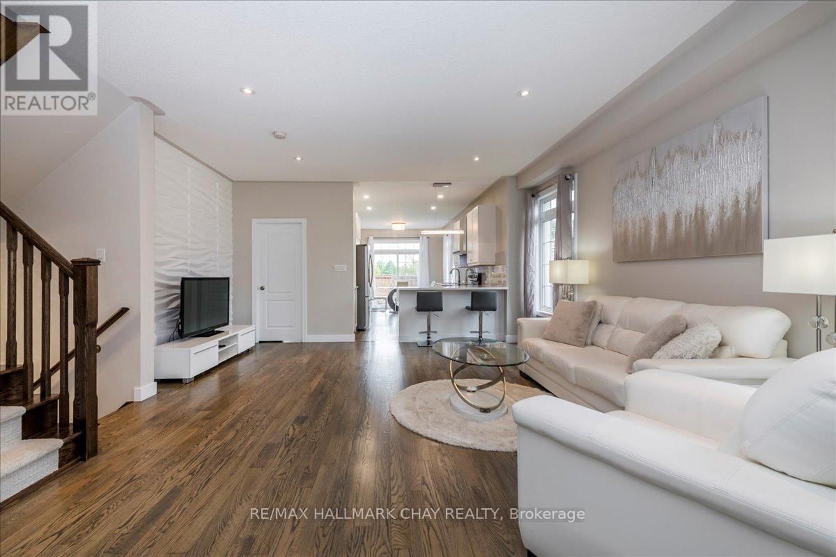1300 HUNTER STREET Image 8