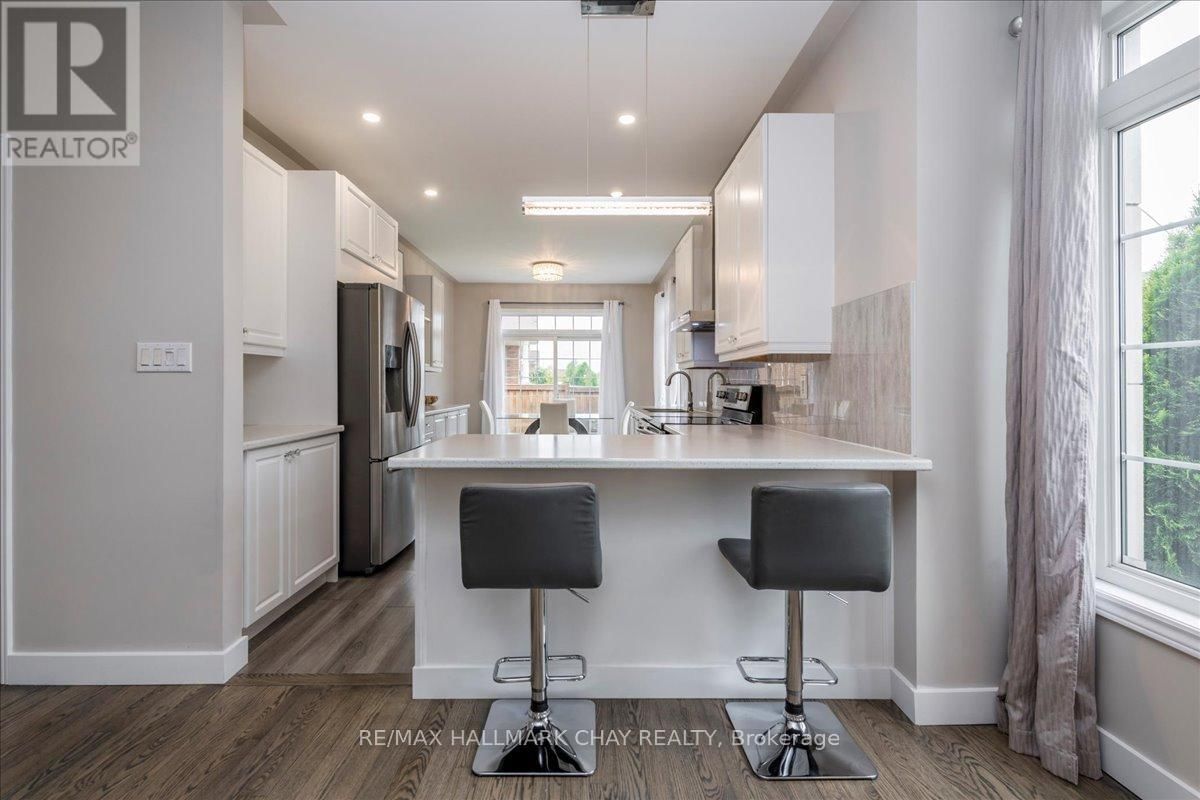 1300 HUNTER STREET Image 9