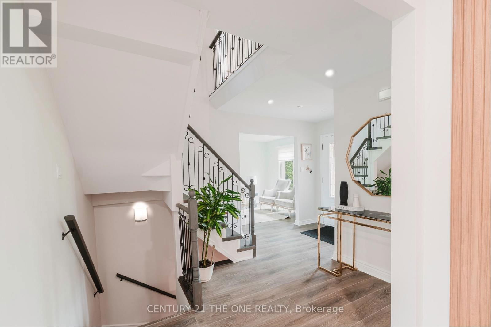 971 LESLIE VALLEY DRIVE Image 17
