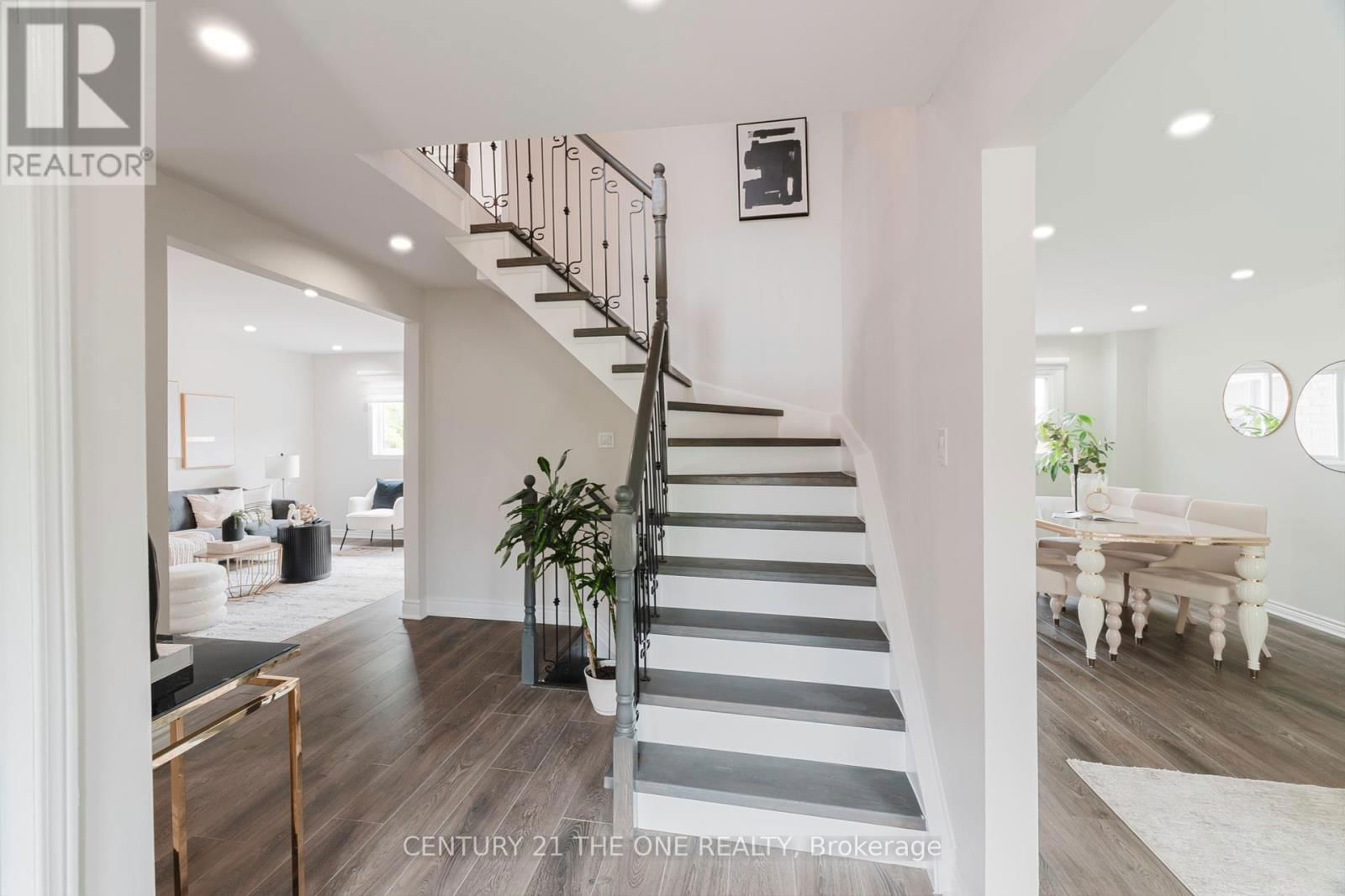 971 LESLIE VALLEY DRIVE Image 18