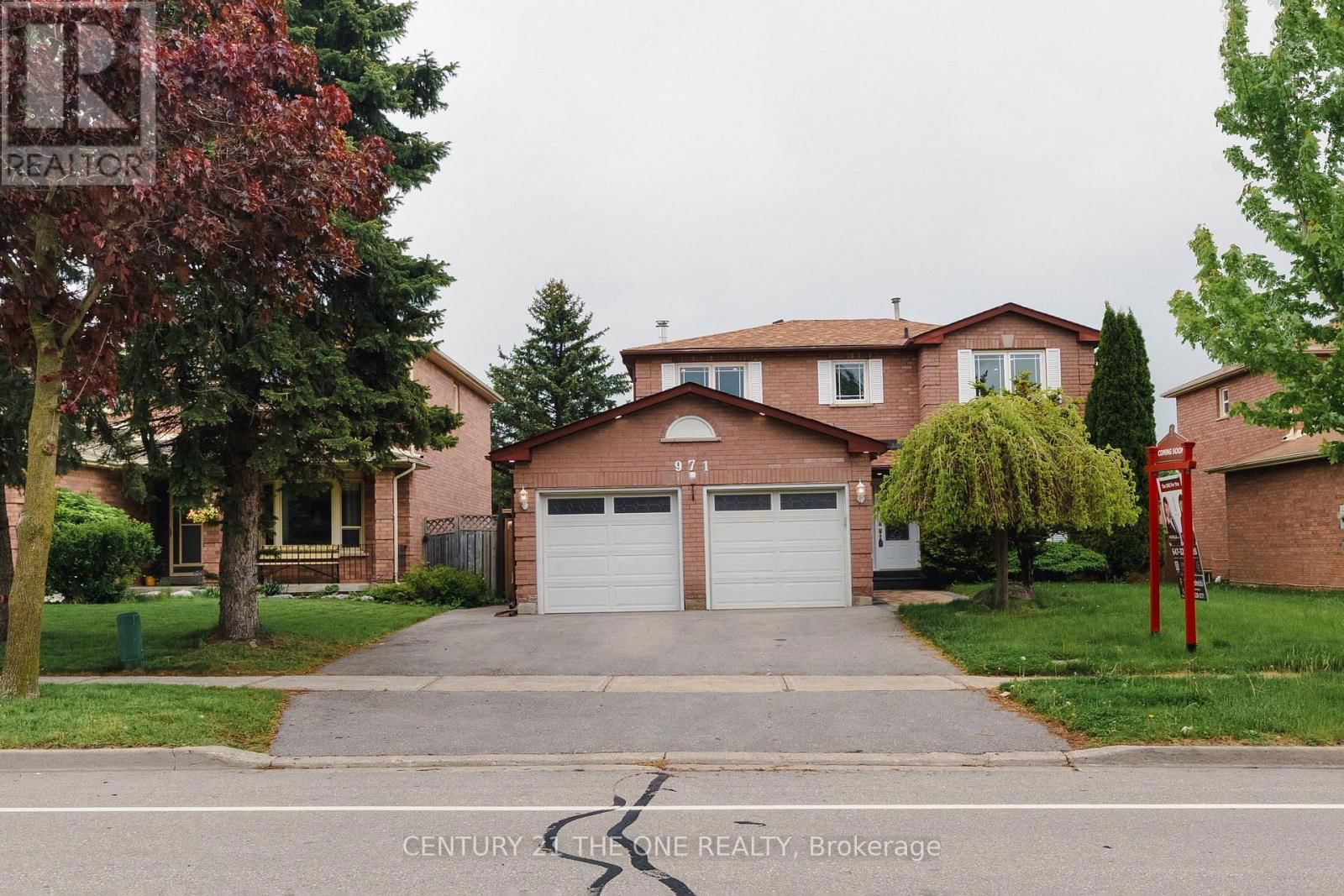 971 LESLIE VALLEY DRIVE Image 2
