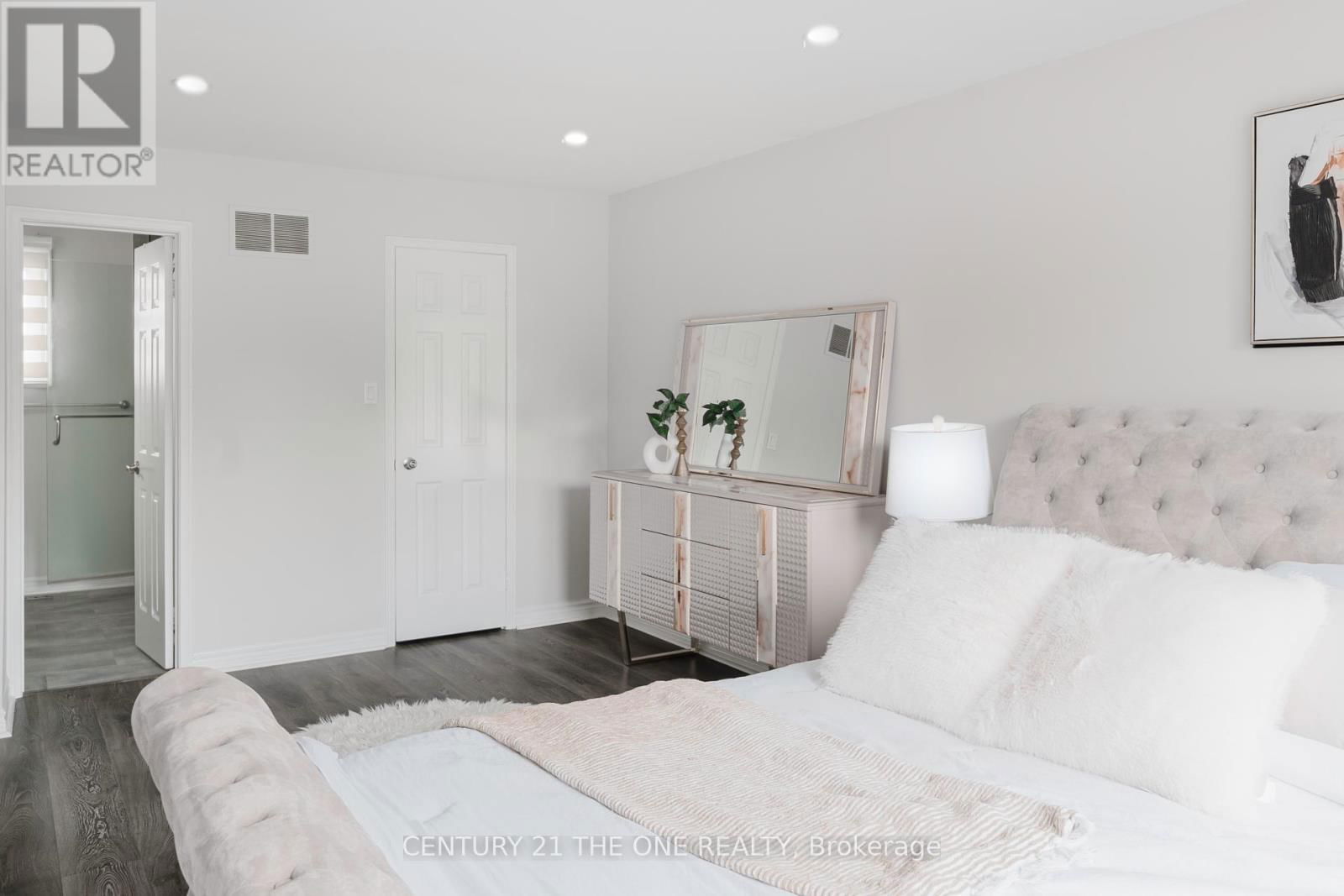 971 LESLIE VALLEY DRIVE Image 21