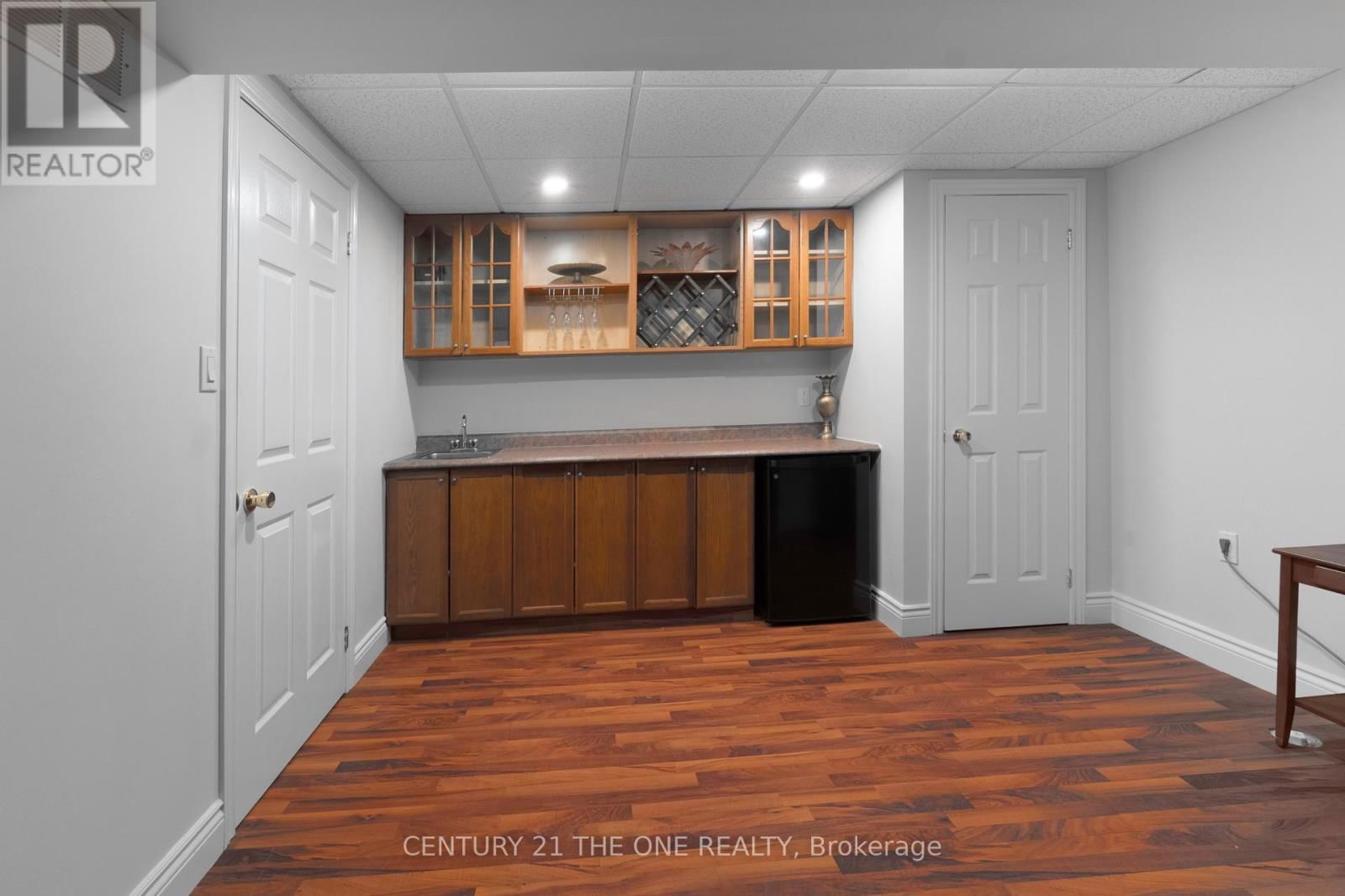 971 LESLIE VALLEY DRIVE Image 38