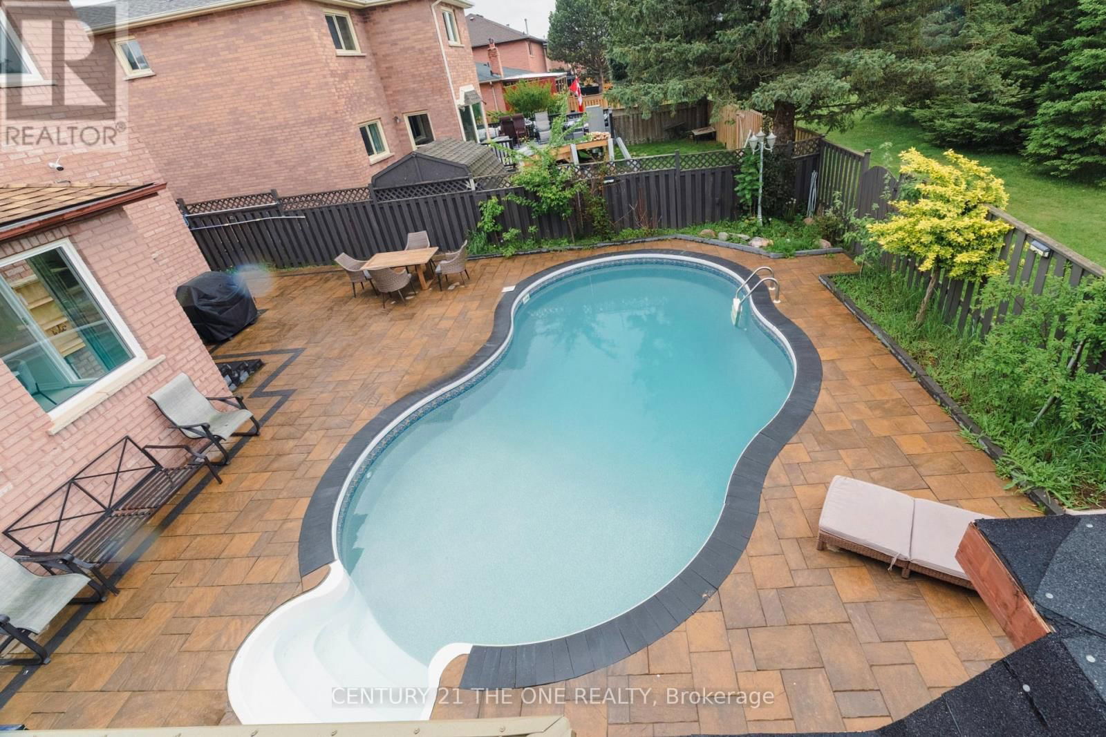 971 LESLIE VALLEY DRIVE Image 44