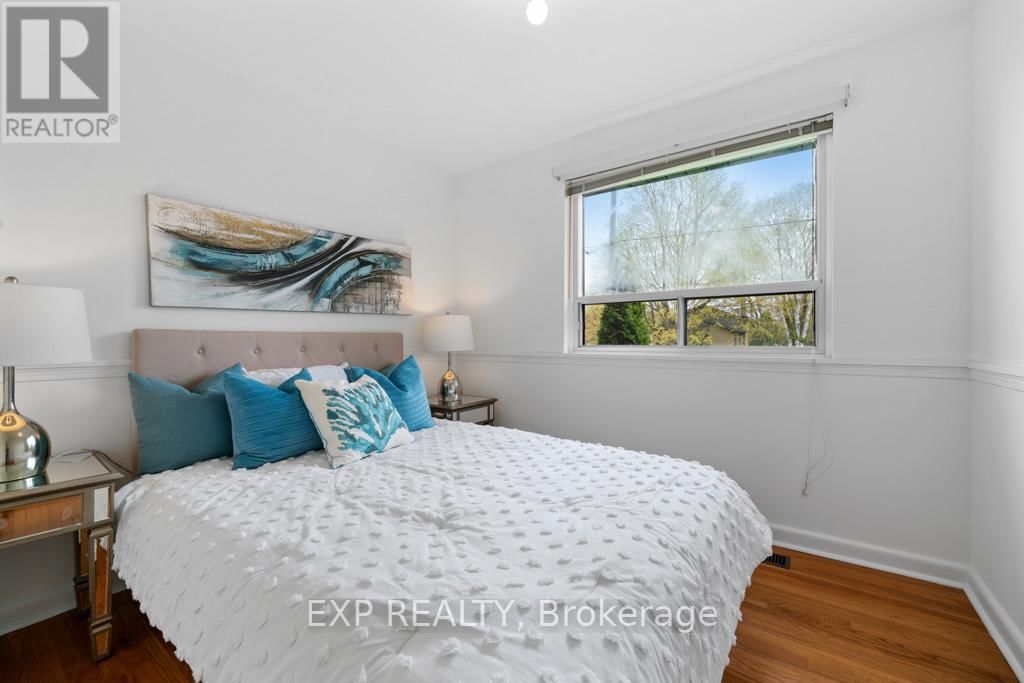 14 WEBSTER DRIVE Image 18
