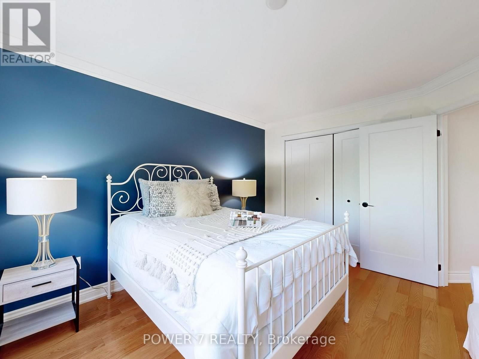 1098 SECRETARIATE ROAD Image 26