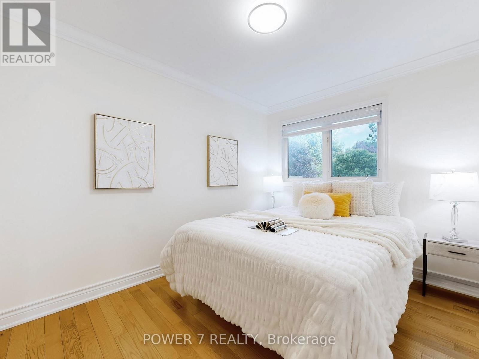 1098 SECRETARIATE ROAD Image 31