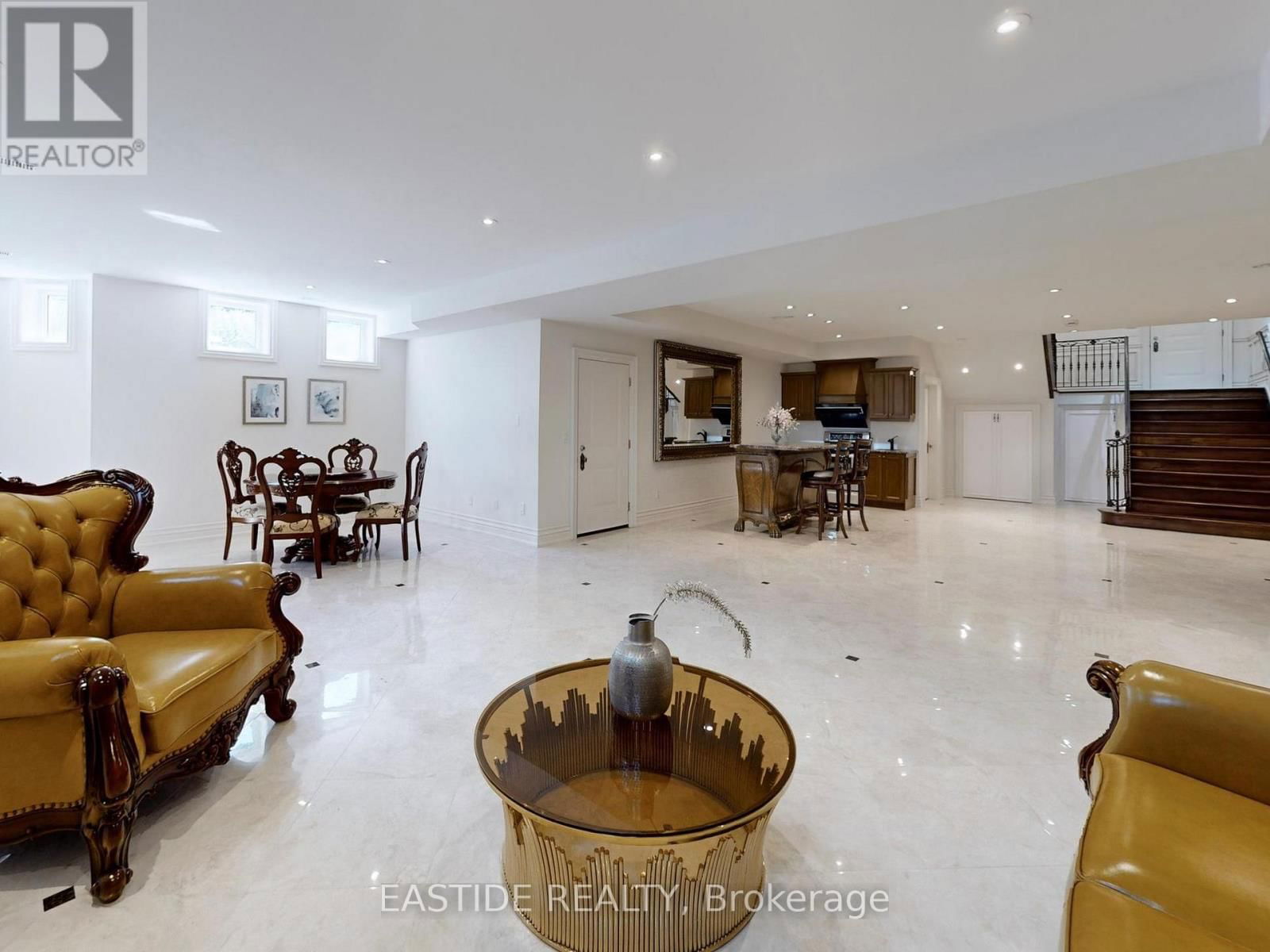 54 MARYVALE CRESCENT Image 35