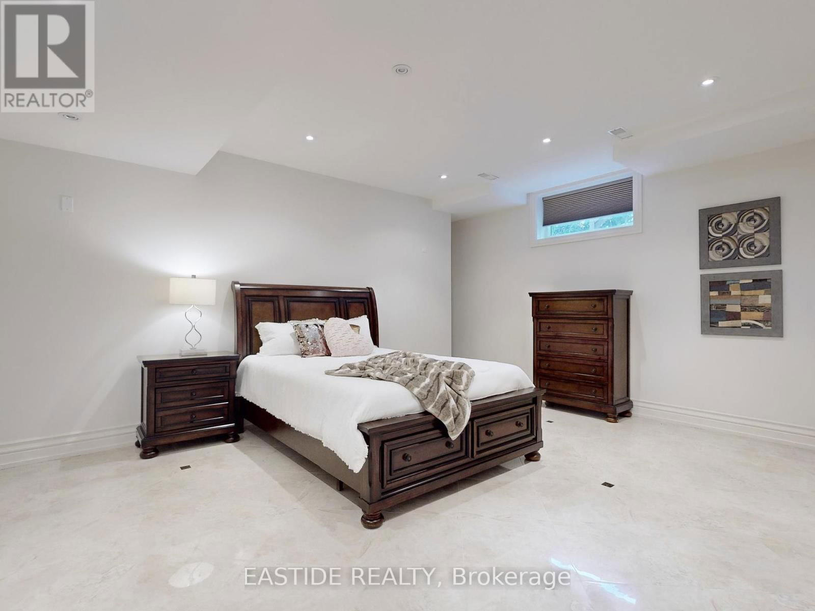 54 MARYVALE CRESCENT Image 36