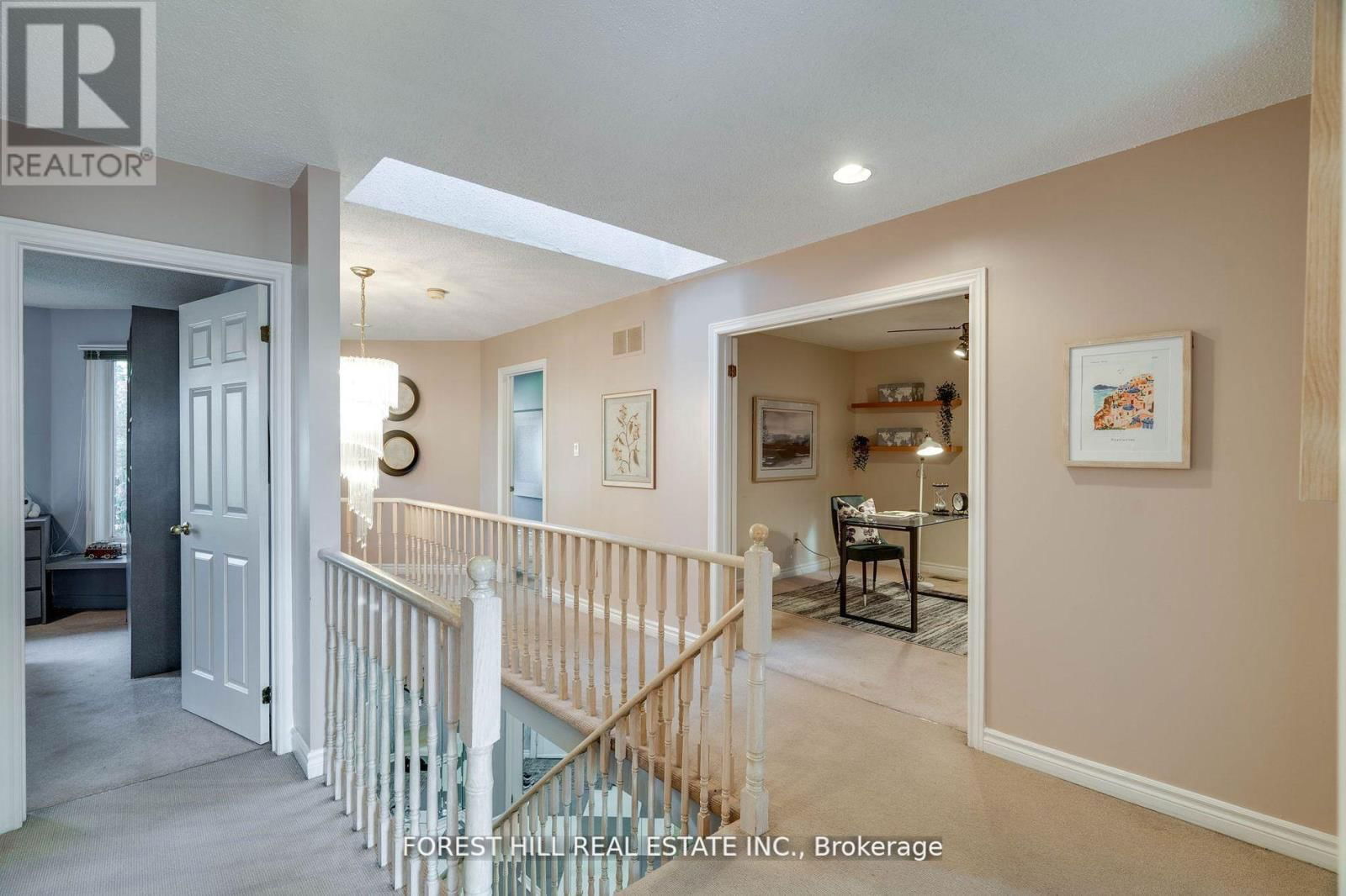 109 DOWNING BOULEVARD Image 17
