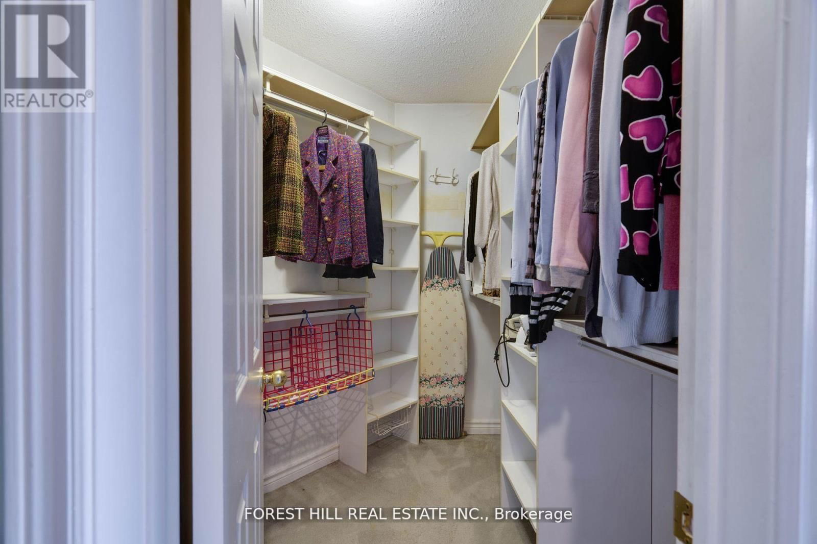 109 DOWNING BOULEVARD Image 23
