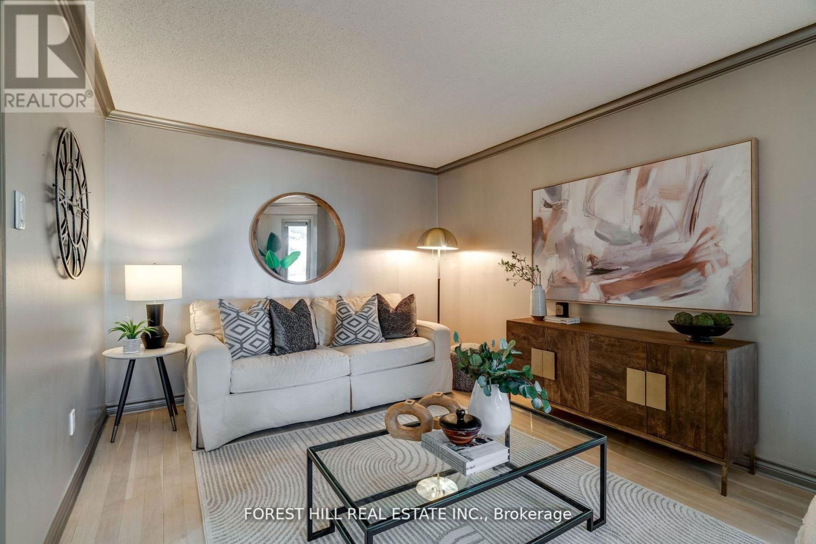 109 DOWNING BOULEVARD Image 5