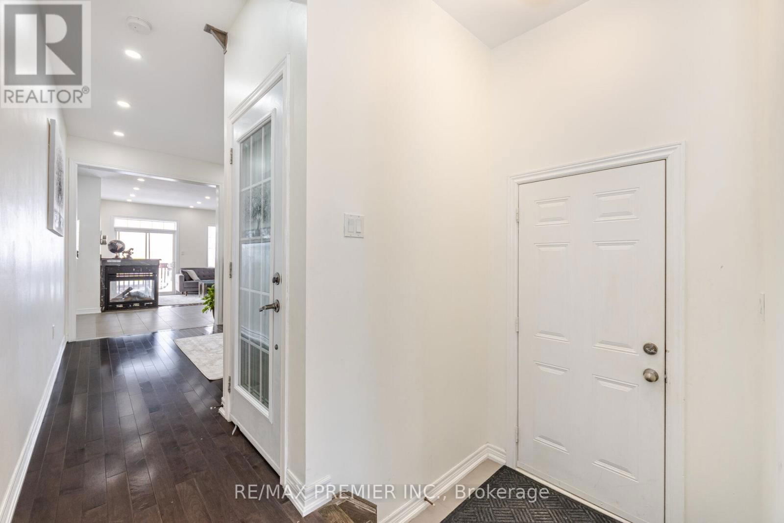 81 ALEXIE WAY Image 24