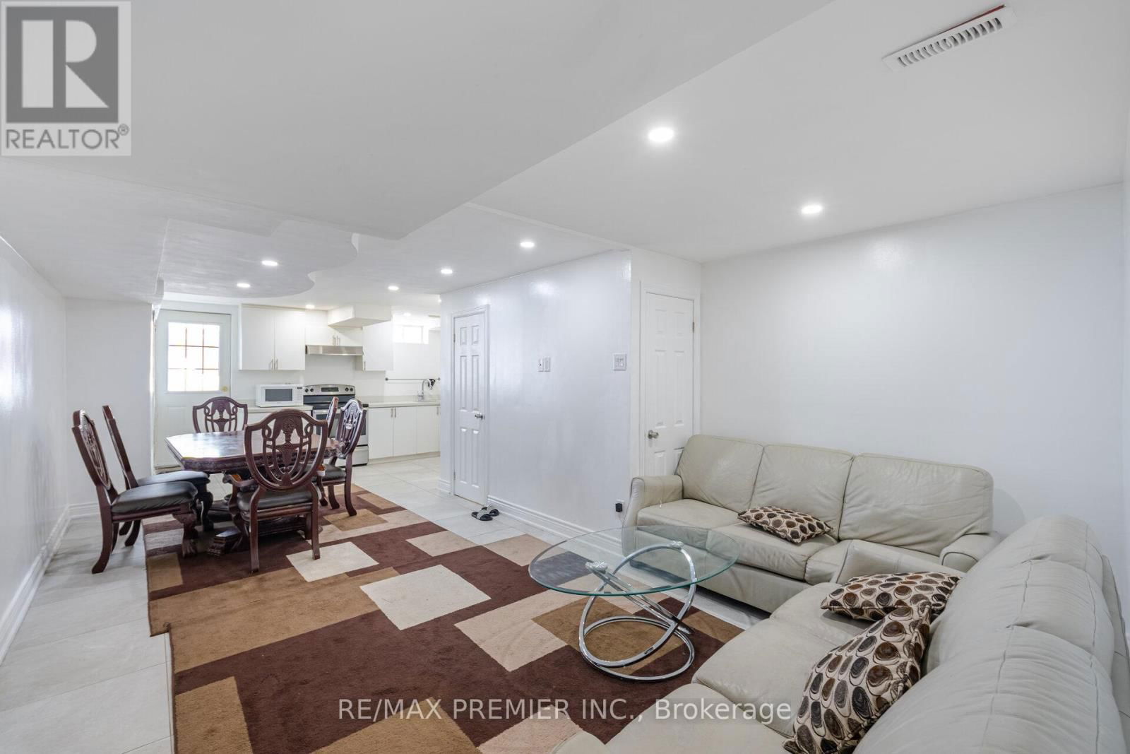 81 ALEXIE WAY Image 25