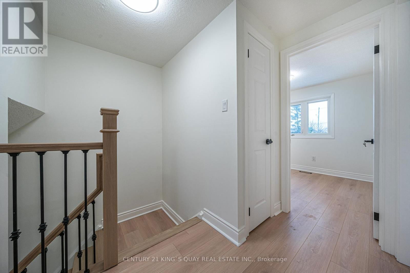 55 HORNCHURCH CRESCENT Image 17