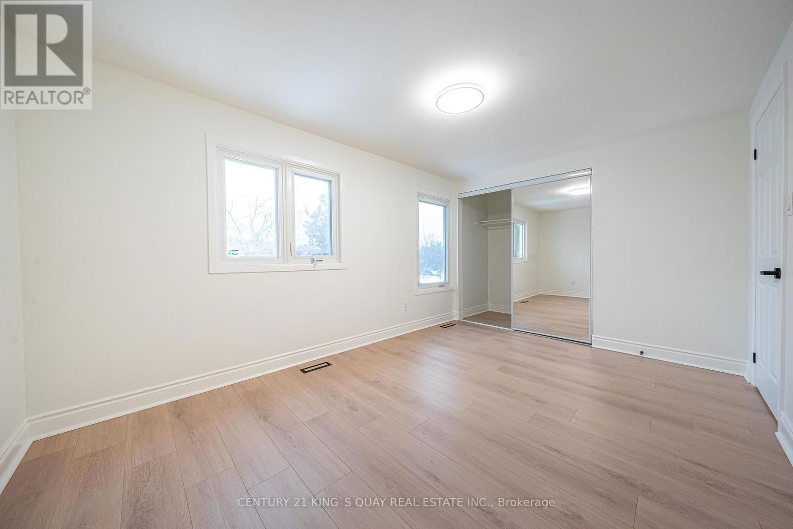 55 HORNCHURCH CRESCENT Image 19