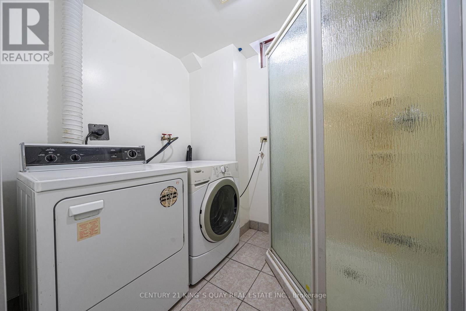 55 HORNCHURCH CRESCENT Image 29