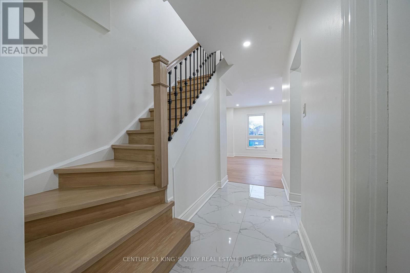 55 HORNCHURCH CRESCENT Image 6