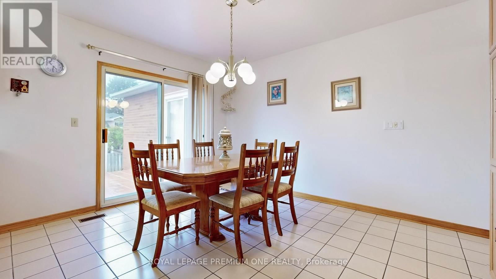 137 FINDHORN CRESCENT Image 17