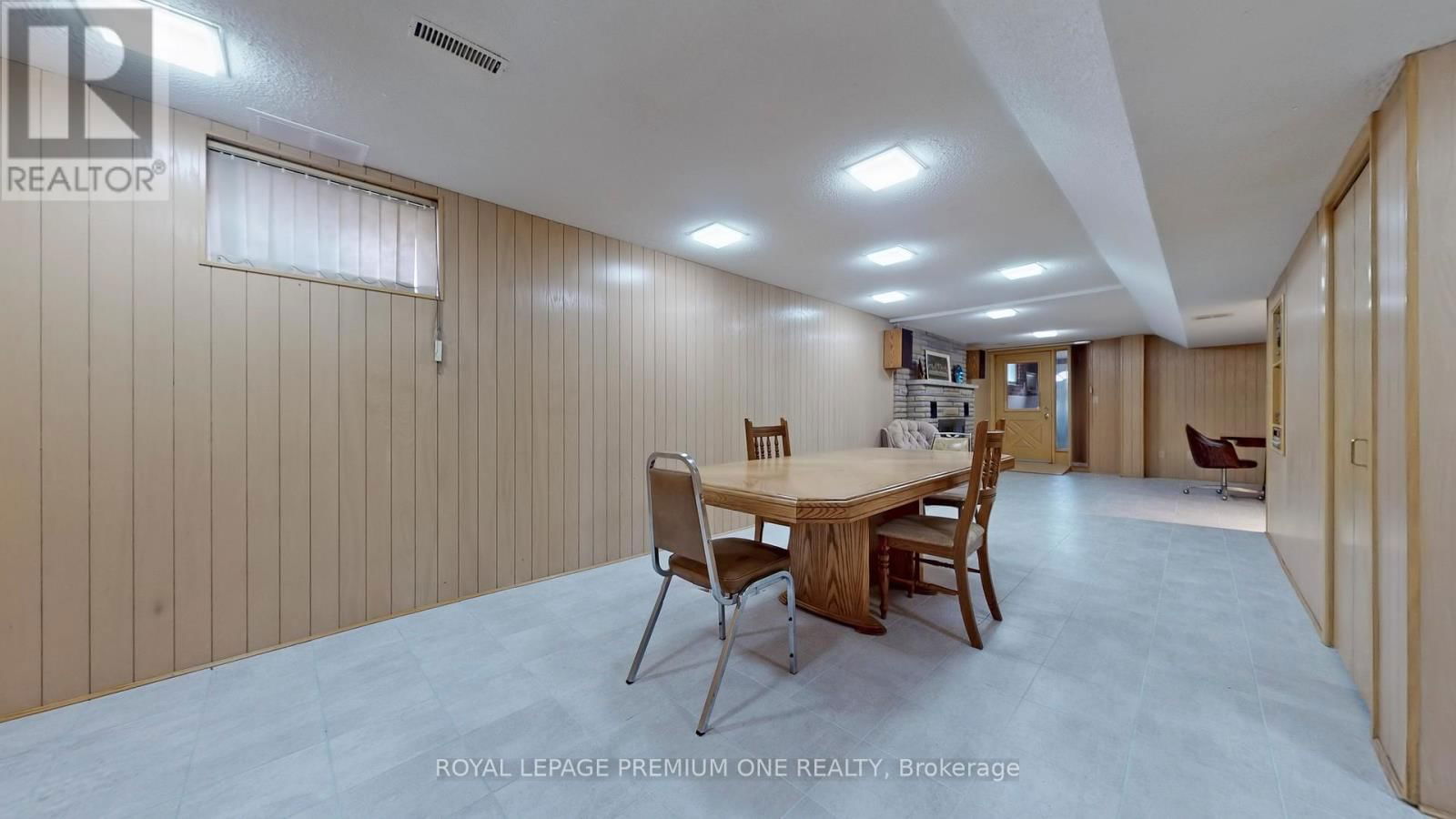 137 FINDHORN CRESCENT Image 30