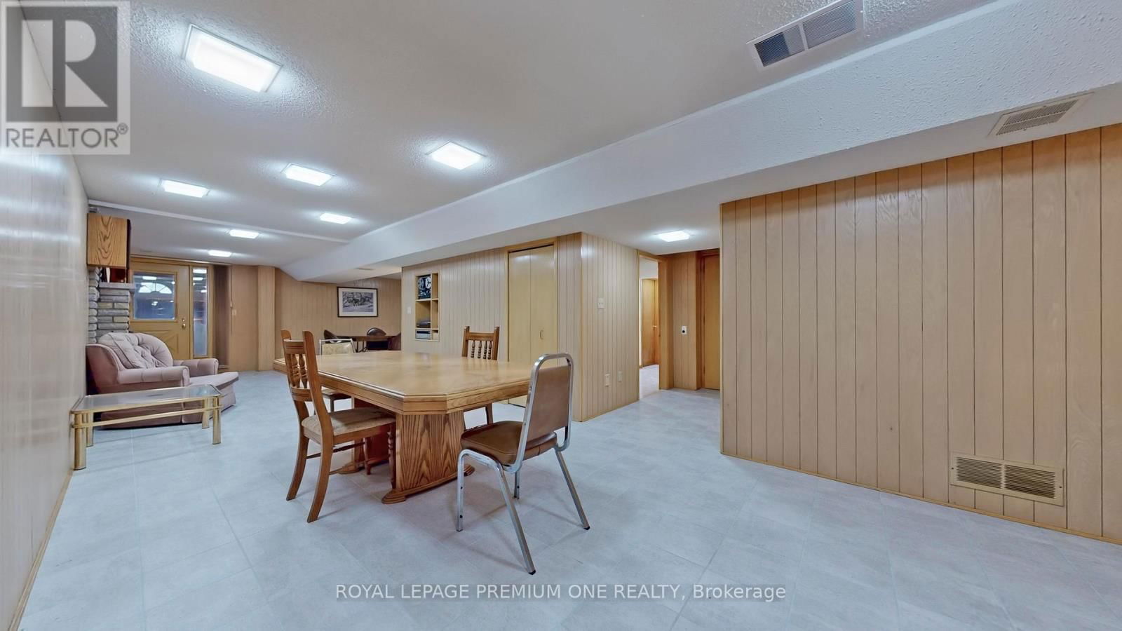 137 FINDHORN CRESCENT Image 31