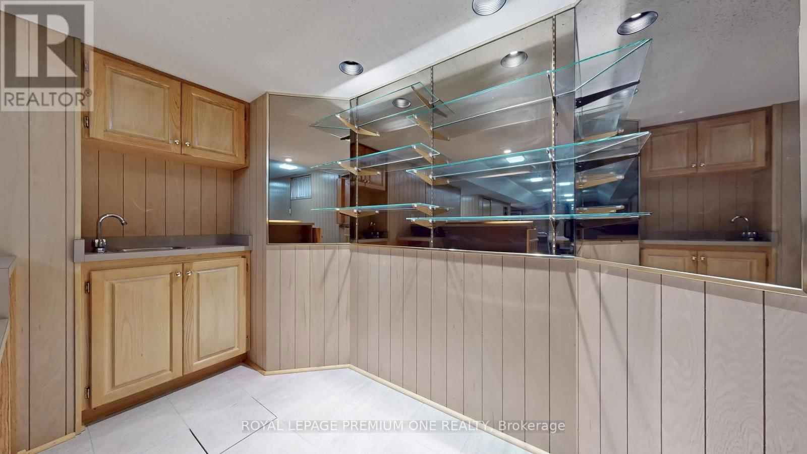 137 FINDHORN CRESCENT Image 32