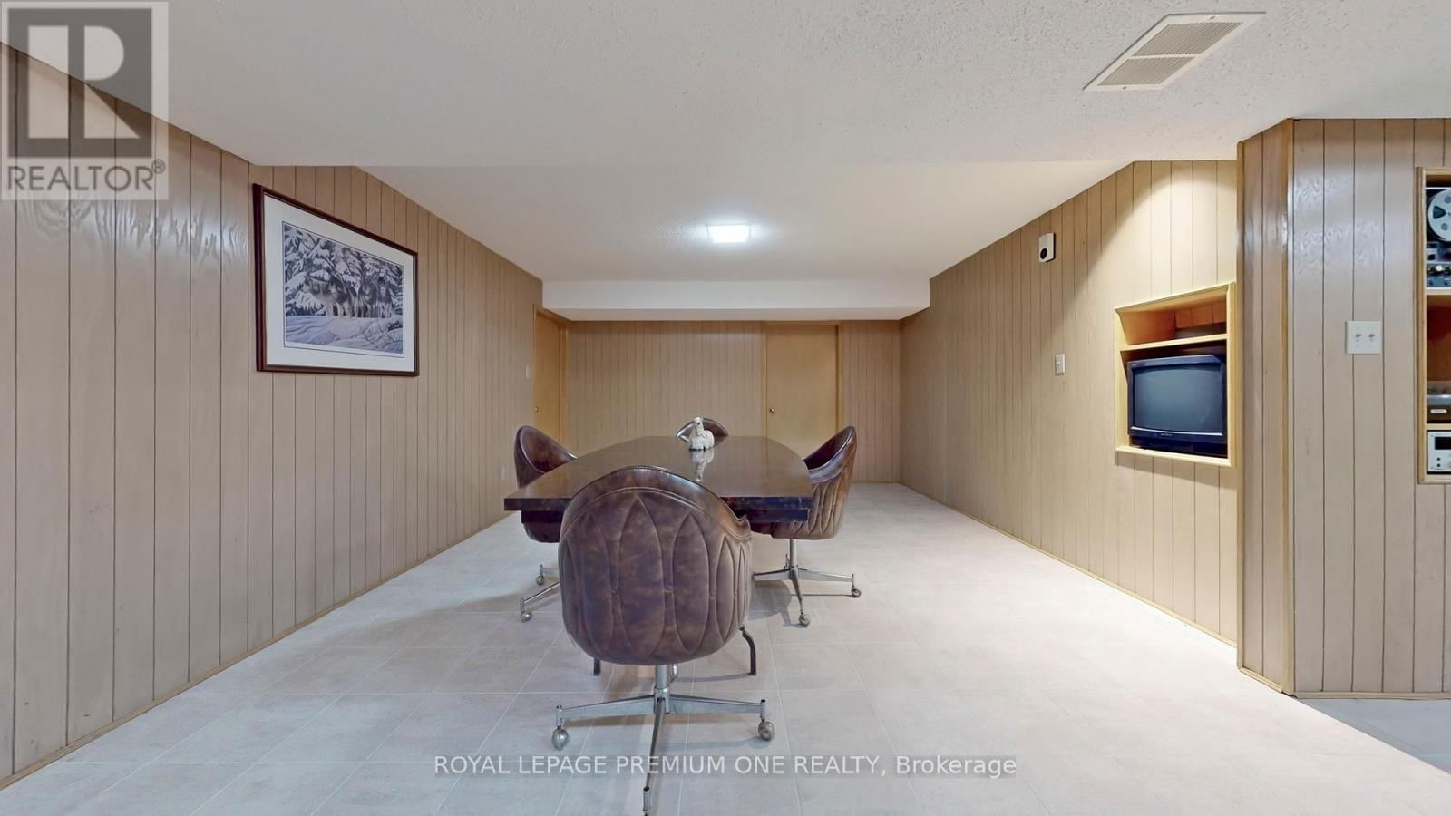 137 FINDHORN CRESCENT Image 35