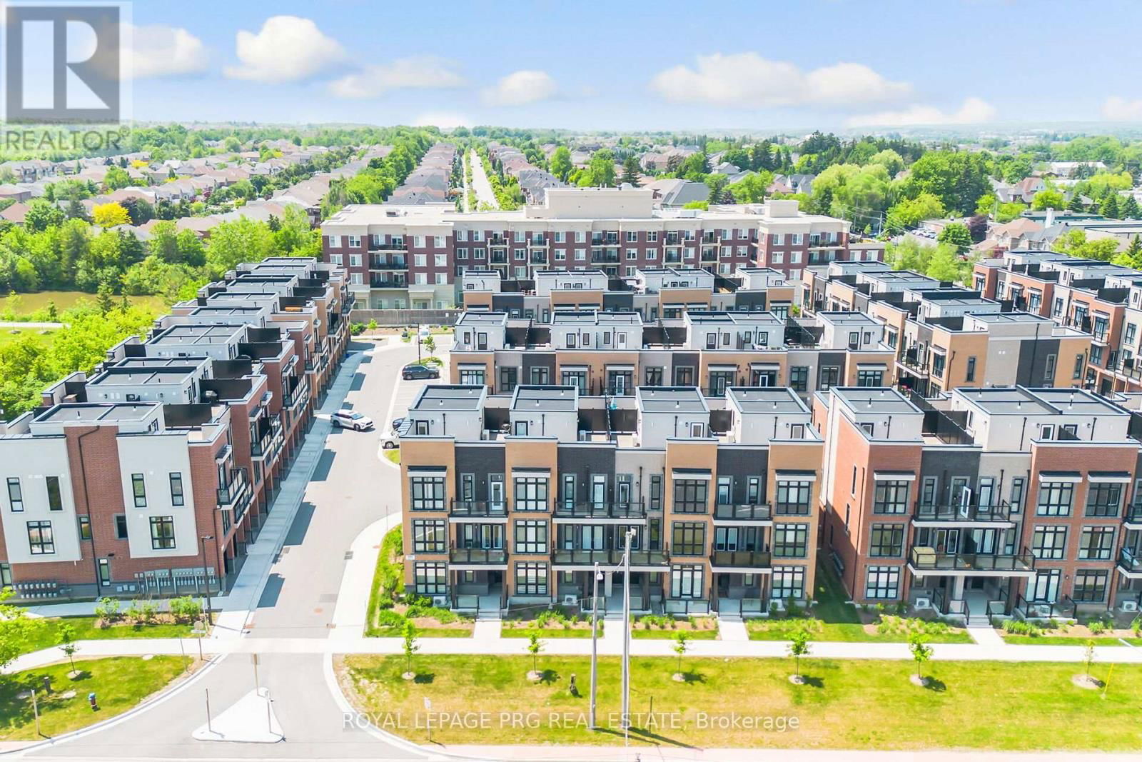 17 - 8 SAYERS LANE Image 4