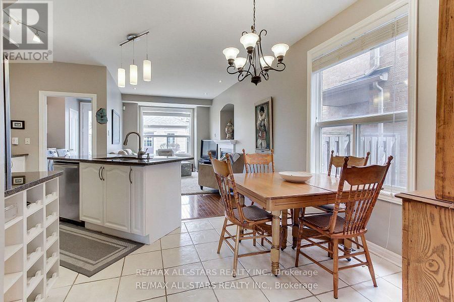 6 CHRISTIAN REESORPARK AVENUE Image 14
