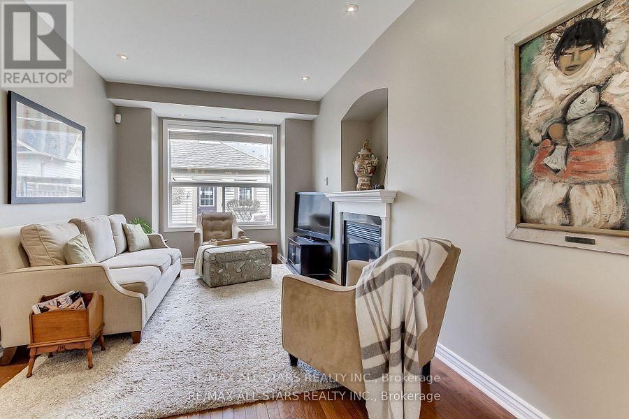 6 CHRISTIAN REESORPARK AVENUE Image 15