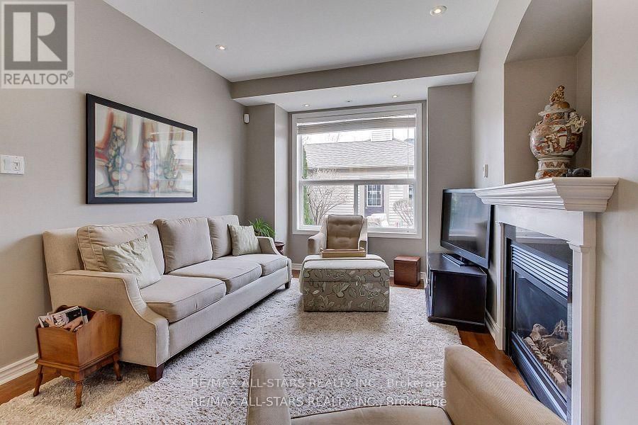 6 CHRISTIAN REESORPARK AVENUE Image 17